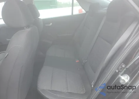 2018 Kia Rio Lx z USA, uszkodzony, nr VIN 3KPA24AB5JE073525